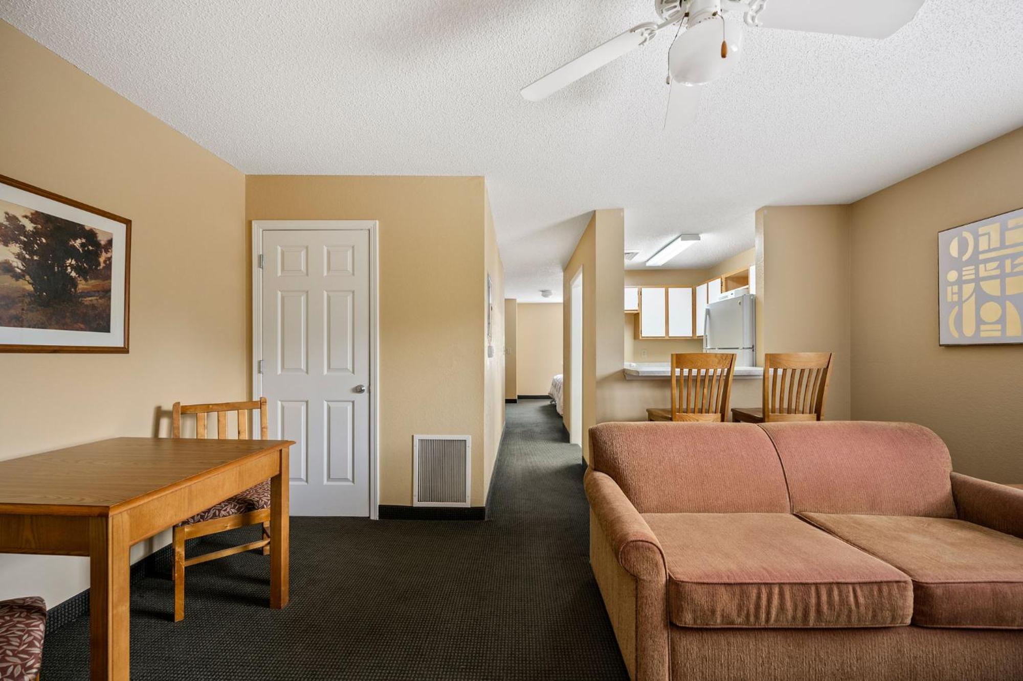 Affordable Suites Вілсон Екстер'єр фото